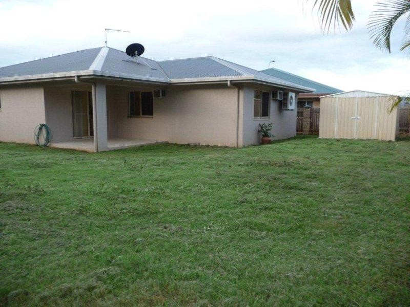 39 Larsen Road, Redlynch QLD 4870