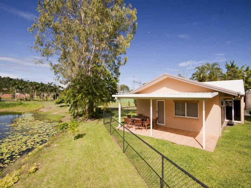 18/2 Lake Placid Road, Caravonica QLD 4878