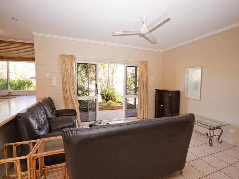 18/2 Lake Placid Road, Caravonica QLD 4878
