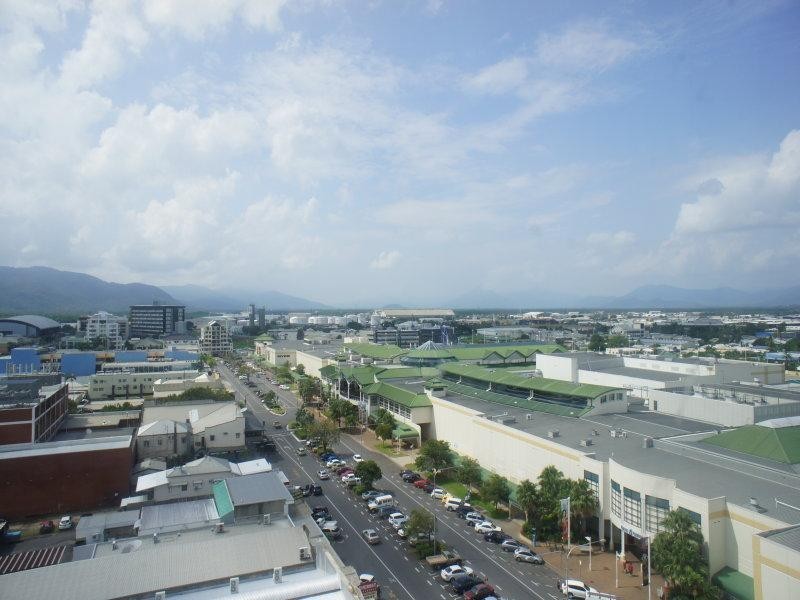 1103/58 MCLEOD ST, Cairns City QLD 4870