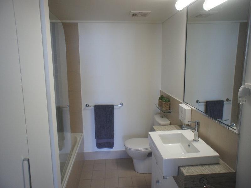 1103/58 MCLEOD ST, Cairns City QLD 4870