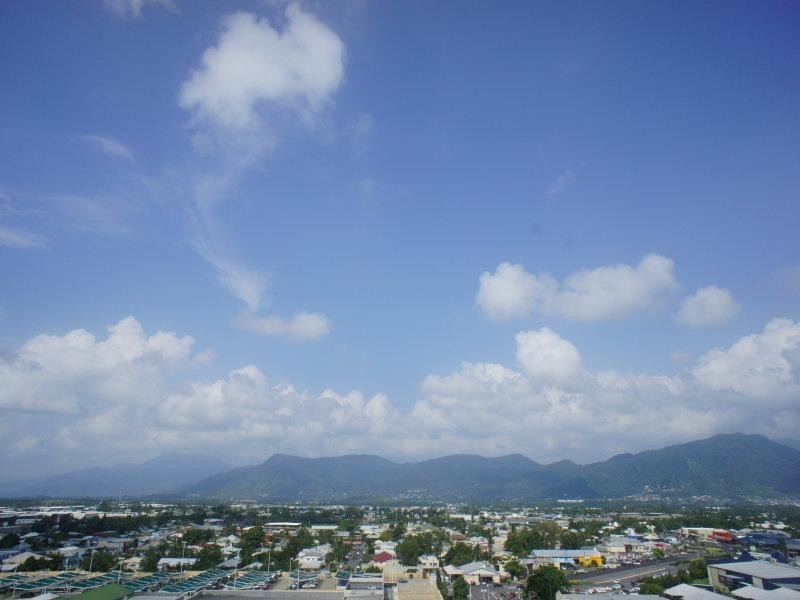 1103/58 MCLEOD ST, Cairns City QLD 4870