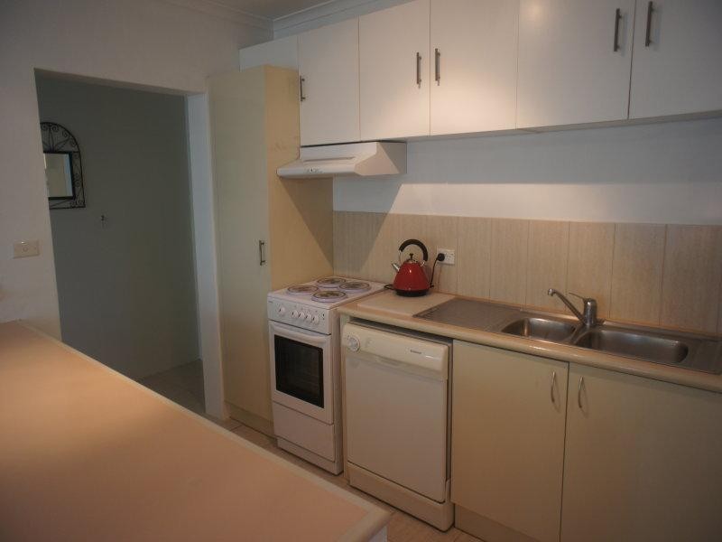 314/915 Coral Coast Drive, Palm Cove QLD 4879