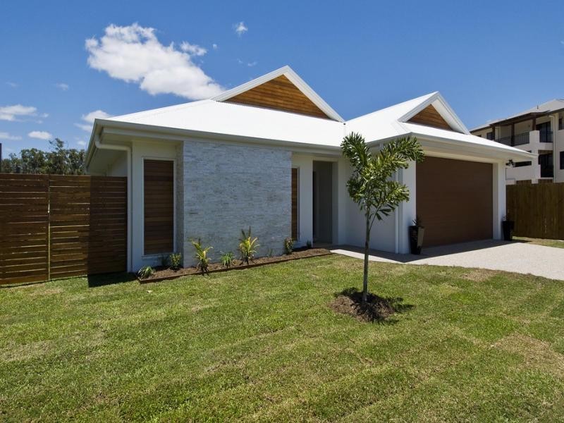 94 HARBOUR DRIVE, Trinity Park QLD 4879