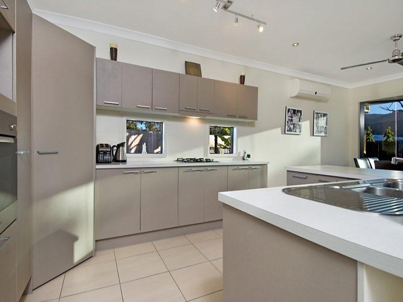 82 Harbour Drive, Trinity Park QLD 4879