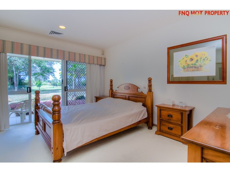 37 Parkinson Ave, Kewarra Beach QLD 4879