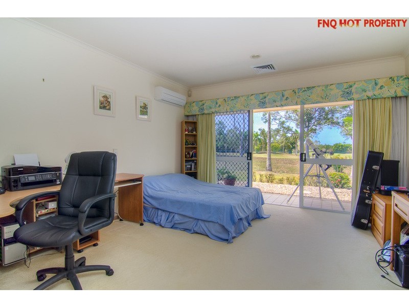 37 Parkinson Ave, Kewarra Beach QLD 4879
