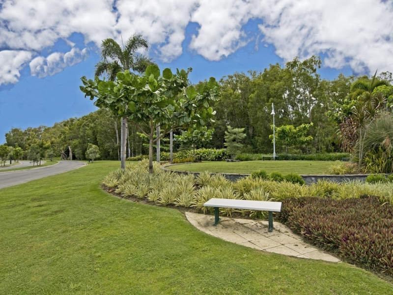 4 Ragamuffin Quay, Trinity Park QLD 4879
