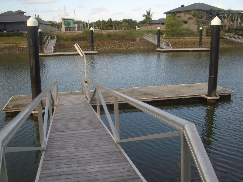 6 Ragamuffin Quay, Trinity Park QLD 4879