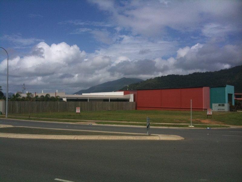 39 Mt Milman Drive, Smithfield QLD 4878