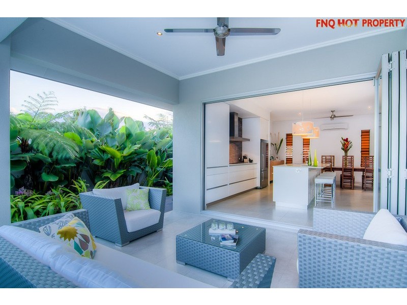 33 Bowline cl, Trinity Beach QLD 4879