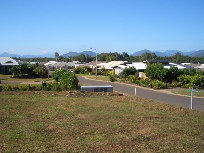 2 Catamaran Circuit, Trinity Beach QLD 4879