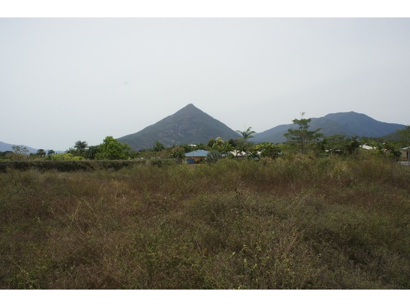 Lot 902 Mc Sweeney Cr, Gordonvale QLD 4865