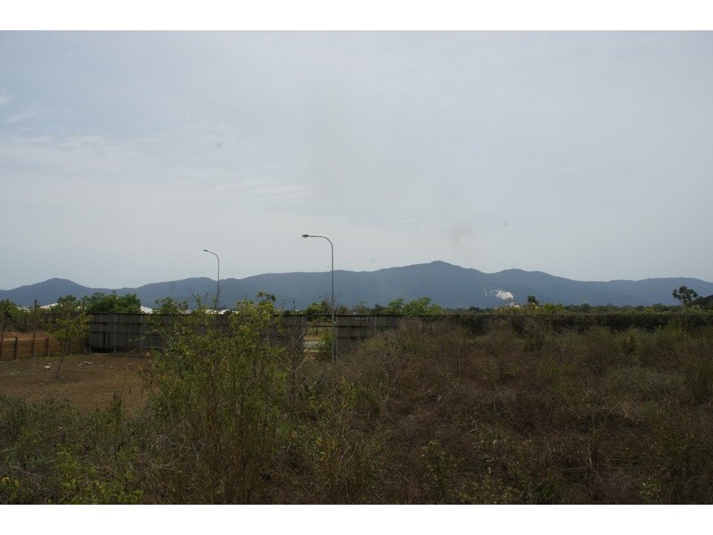 Lot 902 Mc Sweeney Cr, Gordonvale QLD 4865