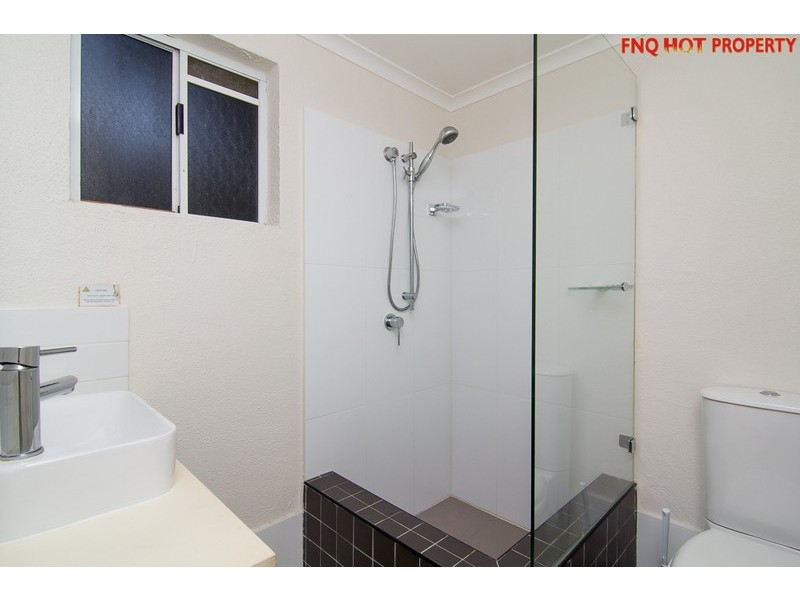 115/121-137  Port Douglas Road, Port Douglas QLD 4877
