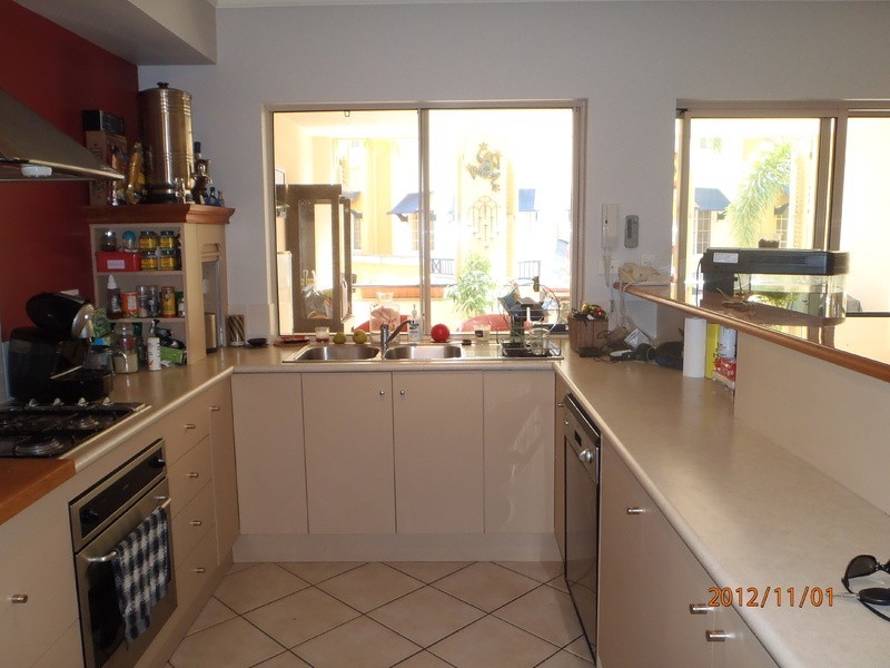 910/2  Greenslopes Sreet, Cairns North QLD 4870