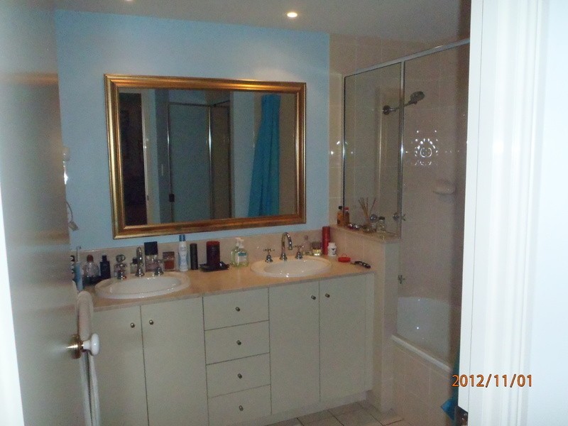 910/2  Greenslopes Sreet, Cairns North QLD 4870