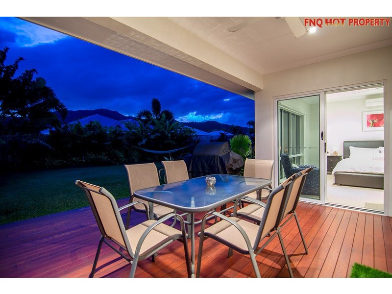 38 Moojeeba Way, Trinity Park QLD 4879