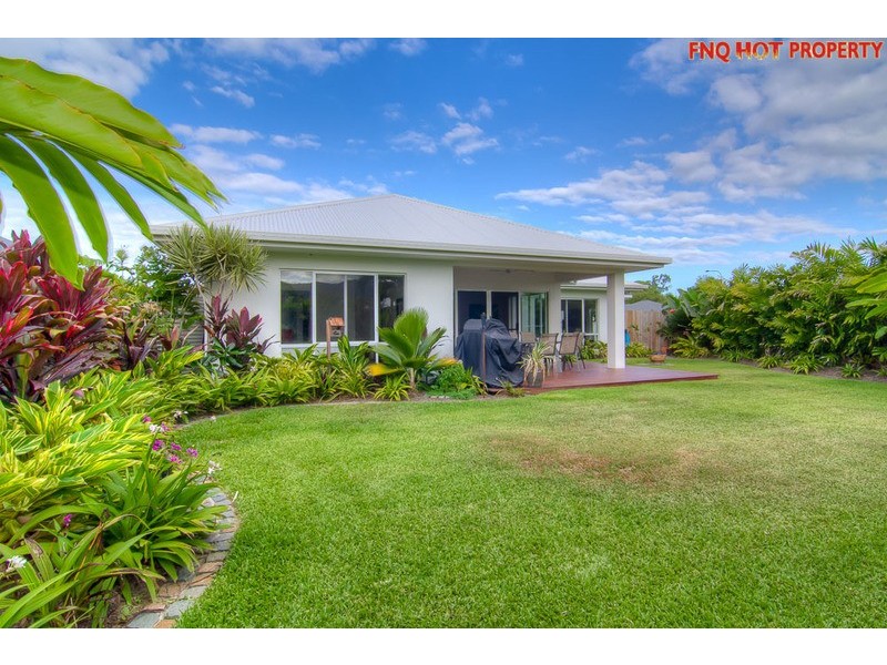 38 Moojeeba Way, Trinity Park QLD 4879