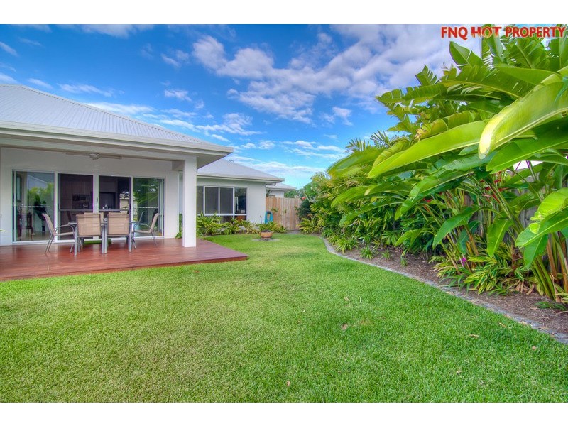 38 Moojeeba Way, Trinity Park QLD 4879