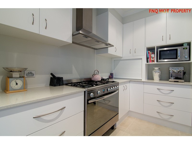 38 Moojeeba Way, Trinity Park QLD 4879