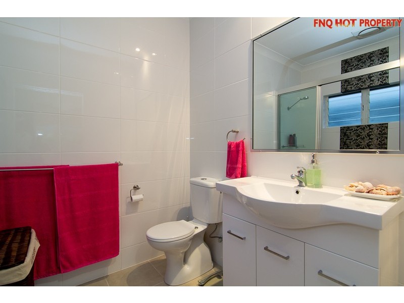 38 Moojeeba Way, Trinity Park QLD 4879