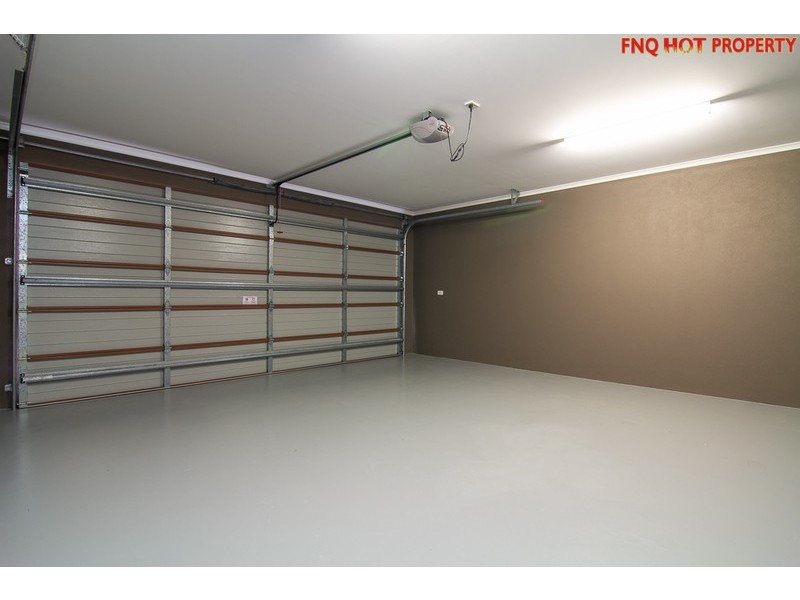 43 Aurelia Road, Palm Cove QLD 4879