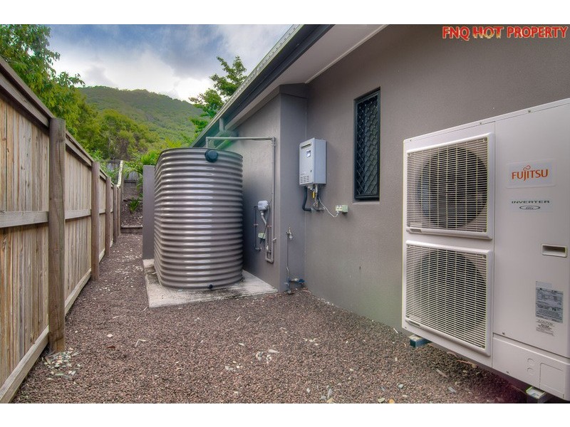 43 Aurelia Road, Palm Cove QLD 4879