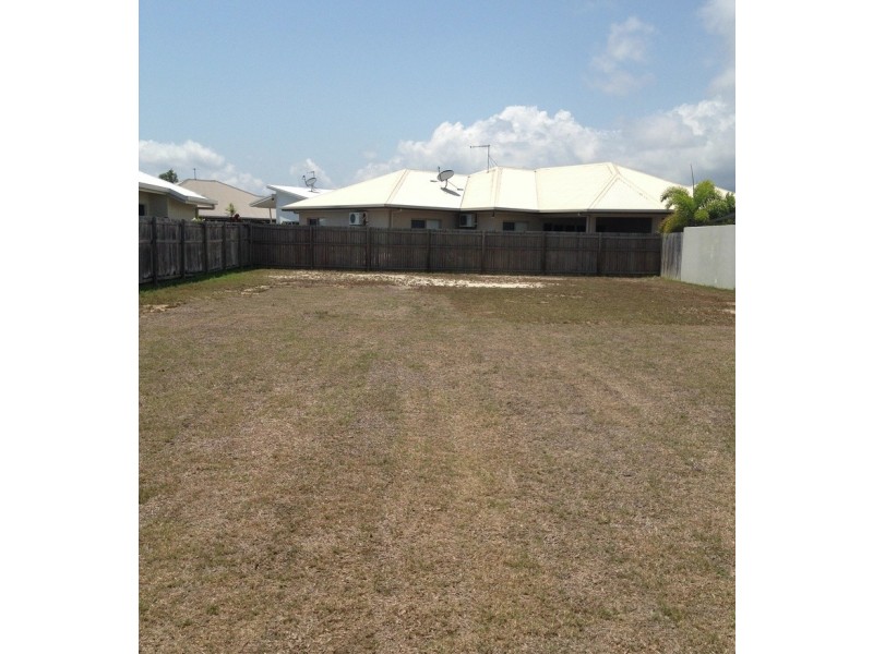 114  Harbour drive, Trinity Park QLD 4879