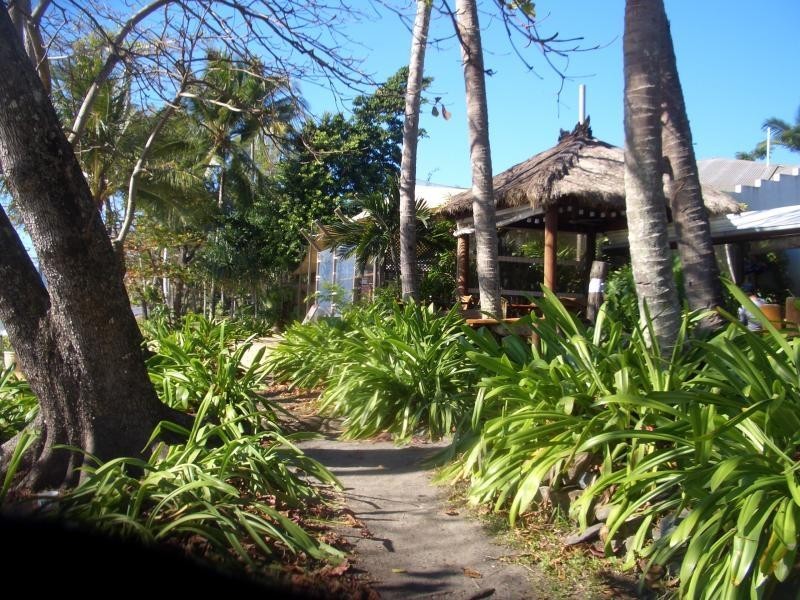 1/129-135 Oleander Street, Holloways Beach QLD 4878