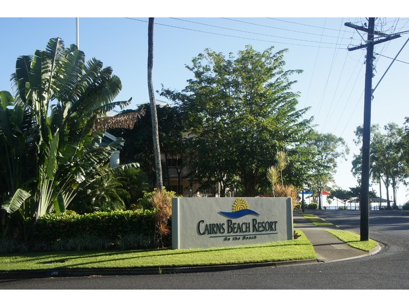 1/129-135 Oleander Street, Holloways Beach QLD 4878
