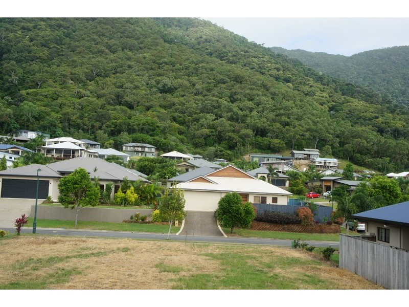 15 Palmetto Street, Palm Cove QLD 4879