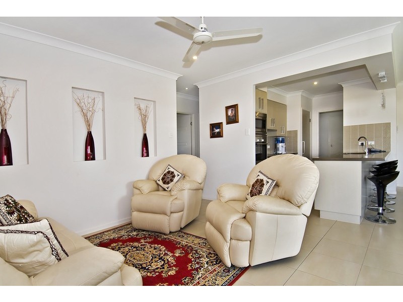 11 Bowline cl, Trinity Beach QLD 4879
