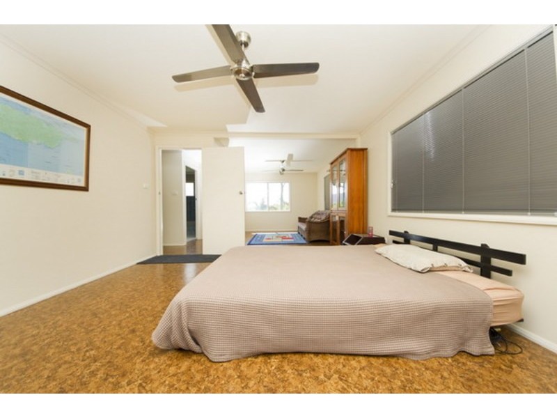 8 MORESBY ST, Trinity Beach QLD 4879