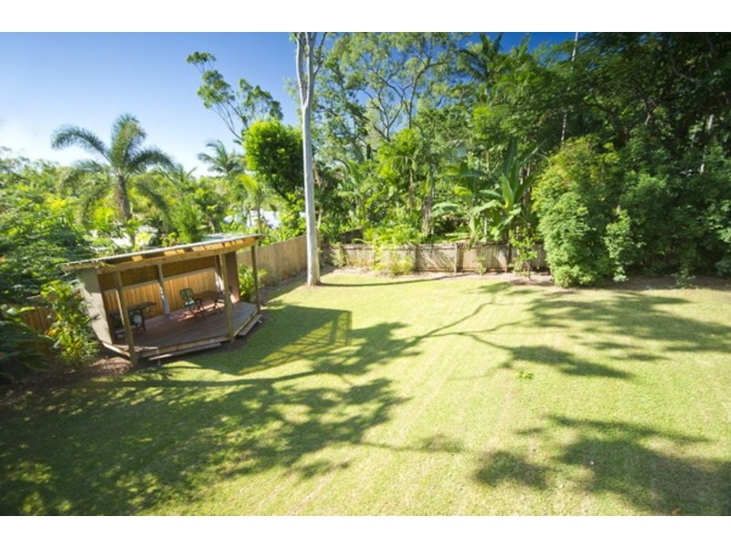 8 MORESBY ST, Trinity Beach QLD 4879