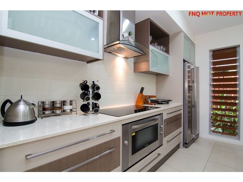 102 HARBOUR DRIVE, Trinity Park QLD 4879