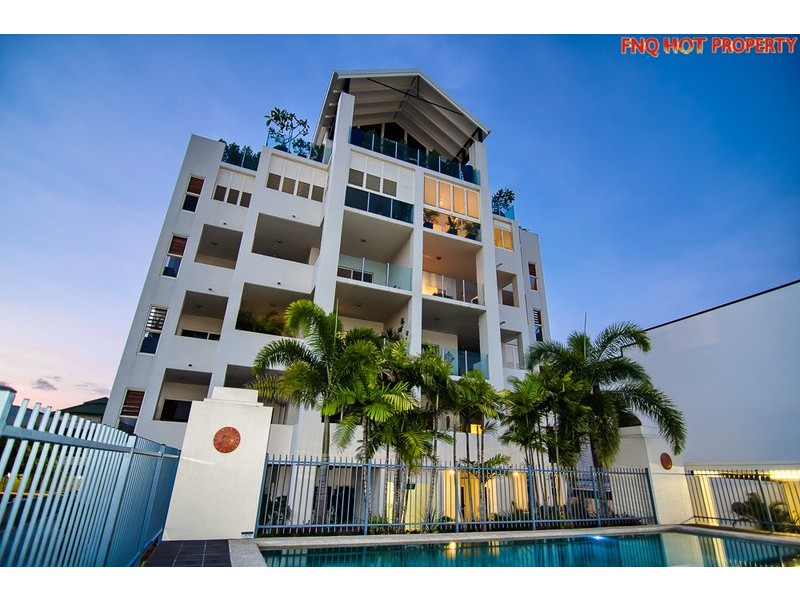 2/79 Spence St, Cairns City QLD 4870