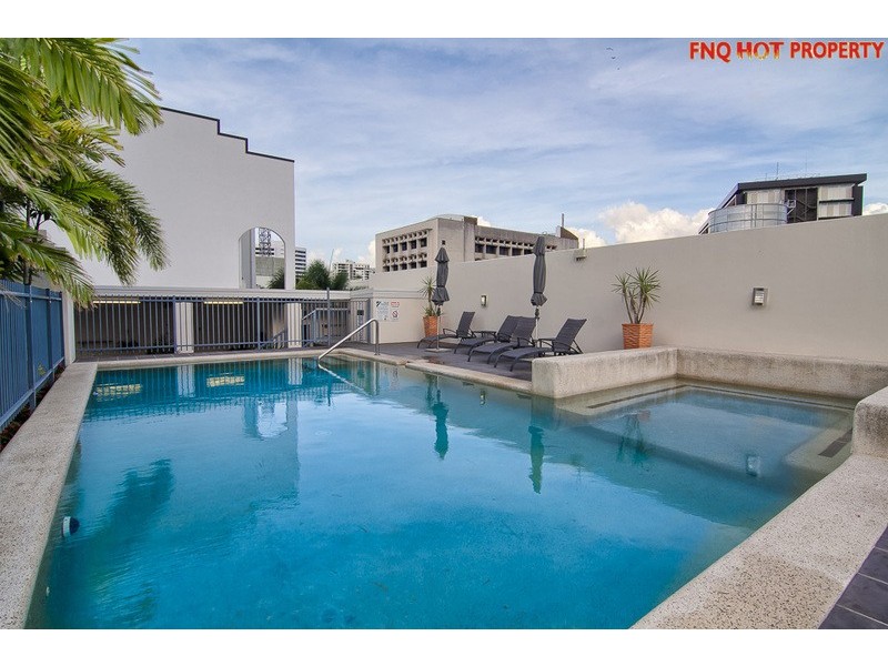 2/79 Spence St, Cairns City QLD 4870
