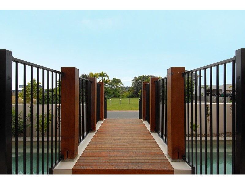 3/88 HARBOUR DRIVE, Trinity Park QLD 4879