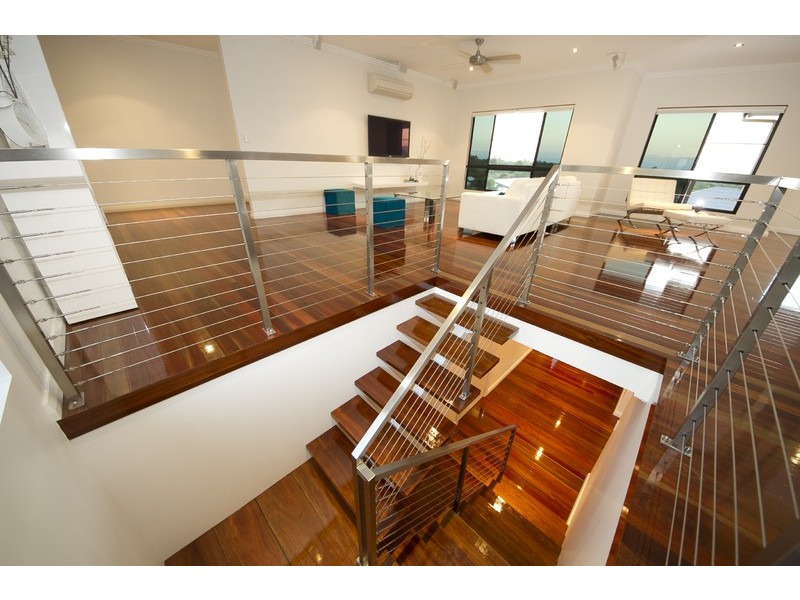 16 COCUS CR, Palm Cove QLD 4879