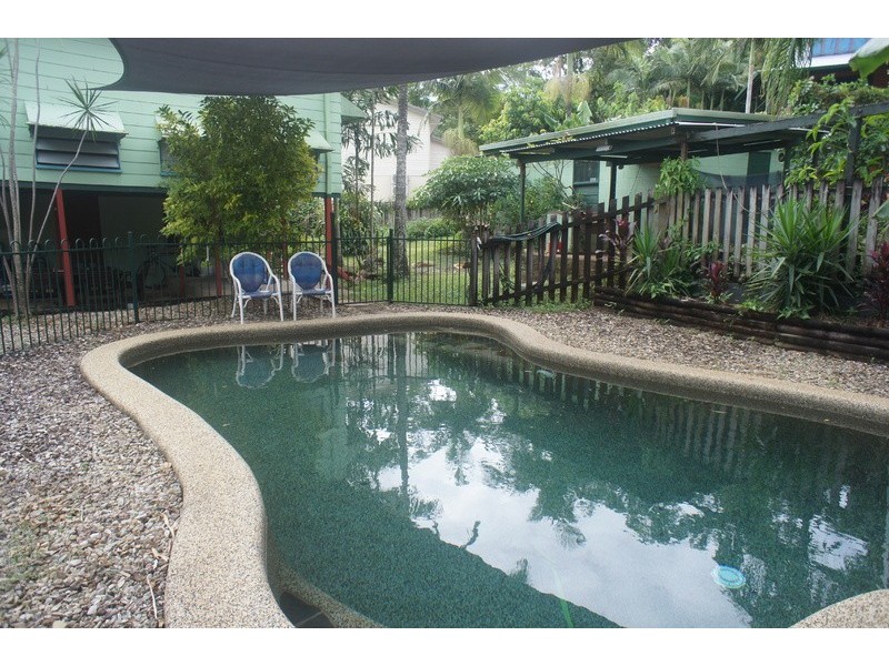 24-26 Buckley St, Yorkeys Knob QLD 4878