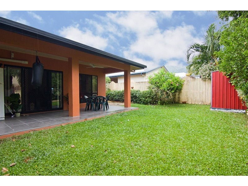 2 Burranong Street, Kewarra Beach QLD 4879