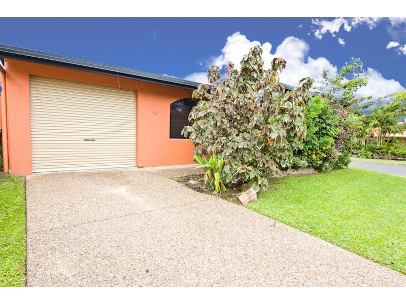 2 Burranong Street, Kewarra Beach QLD 4879