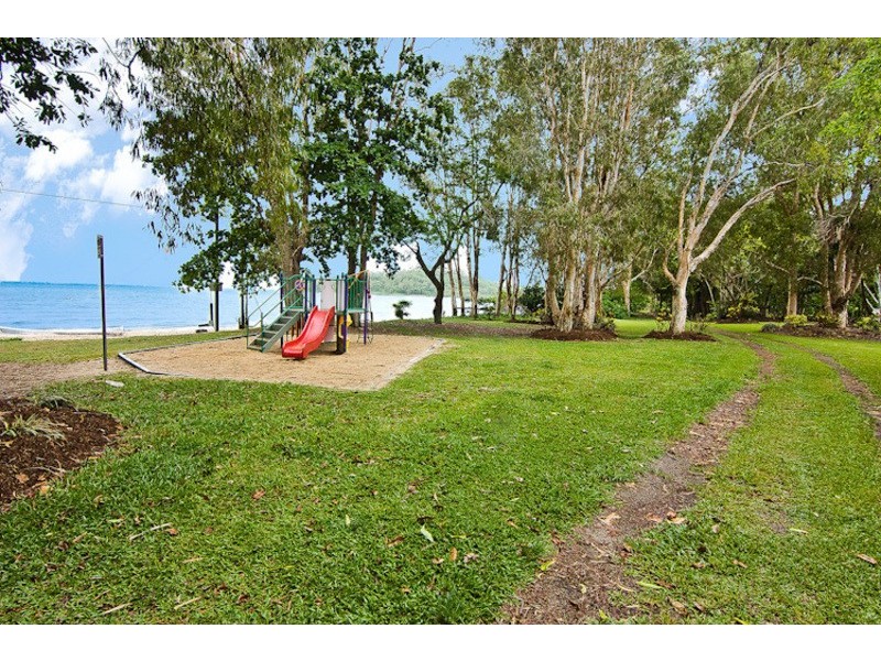 2 Burranong Street, Kewarra Beach QLD 4879