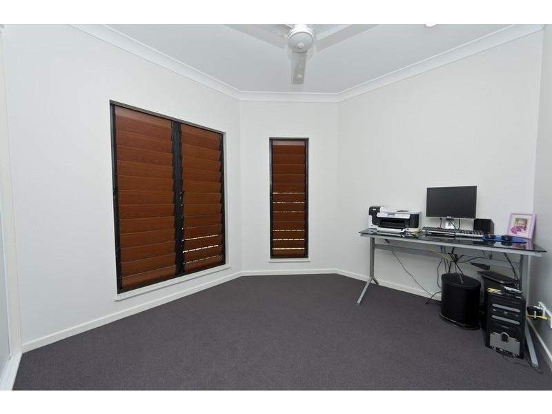 36 Redcap Bend, Trinity Park QLD 4879