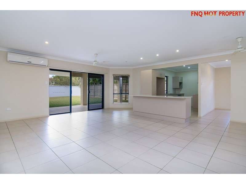 26 Iridescent Drive, Trinity Park QLD 4879