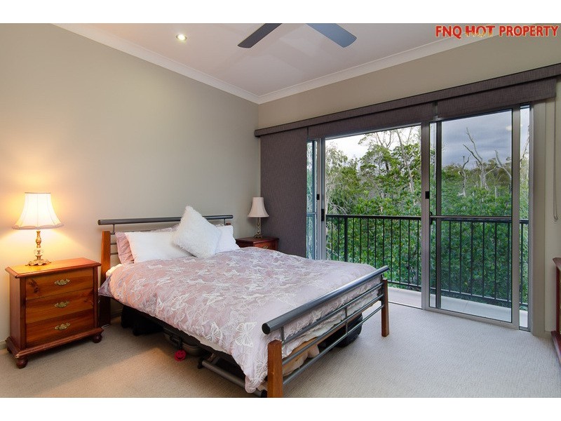 4/110 Harbour Drive, Trinity Park QLD 4879