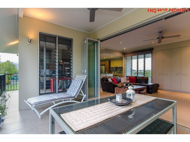 4/110 Harbour Drive, Trinity Park QLD 4879