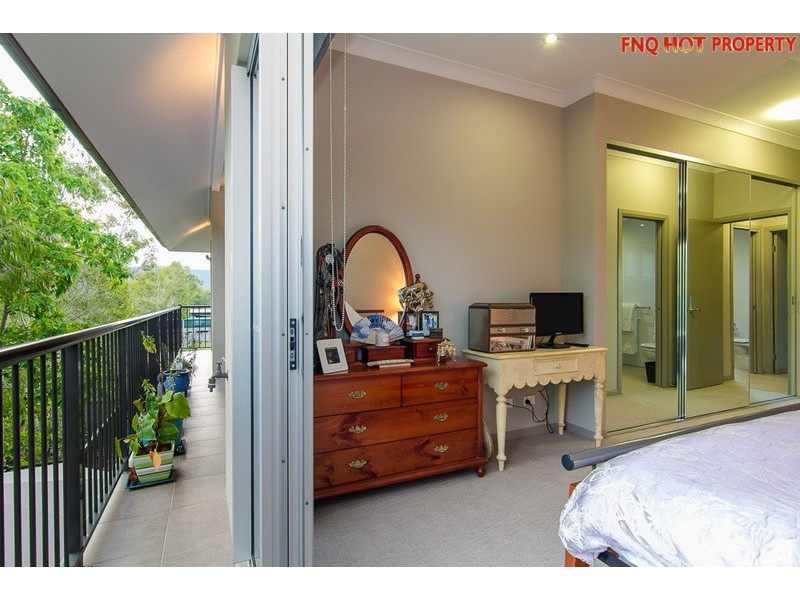 4/110 Harbour Drive, Trinity Park QLD 4879