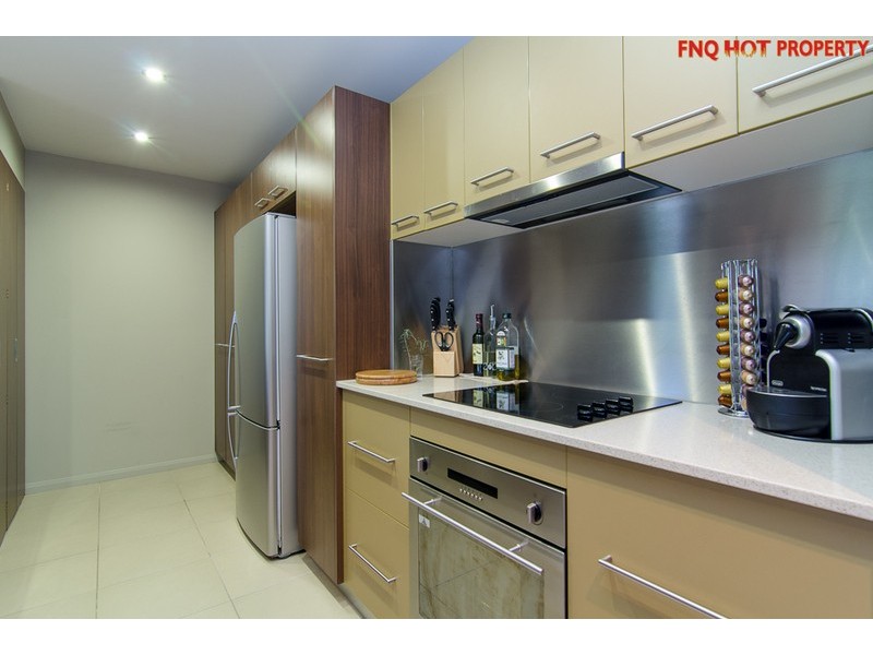 4/110 Harbour Drive, Trinity Park QLD 4879